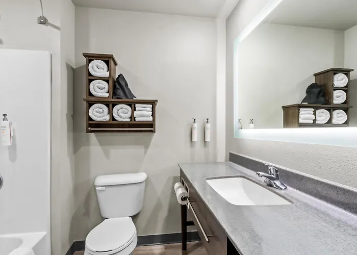Sonesta Simply Avondale